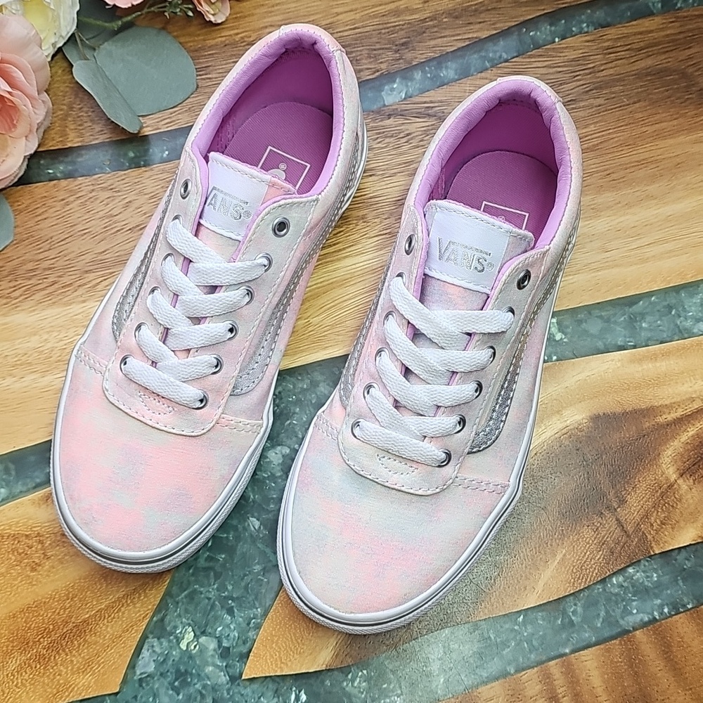 Vans Pastel Pink Tie-Dye Low Top Sneakers | Size 2.0 US Missy Youth Teen - NEW